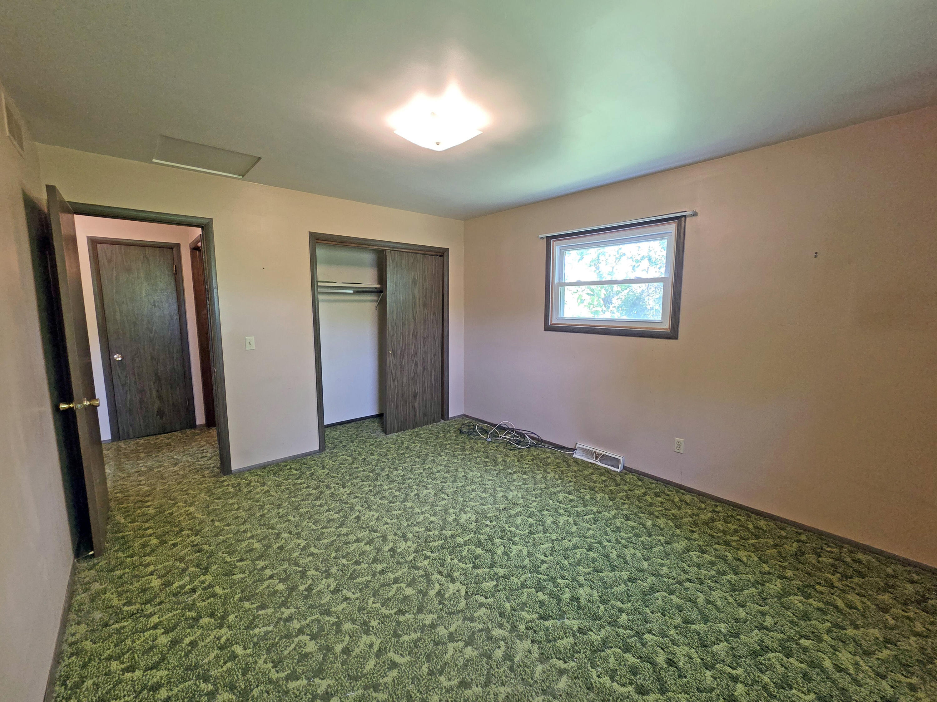 785 Aztec Court Lowell, IN 46356 - Photo 23 of 37 3000x2249