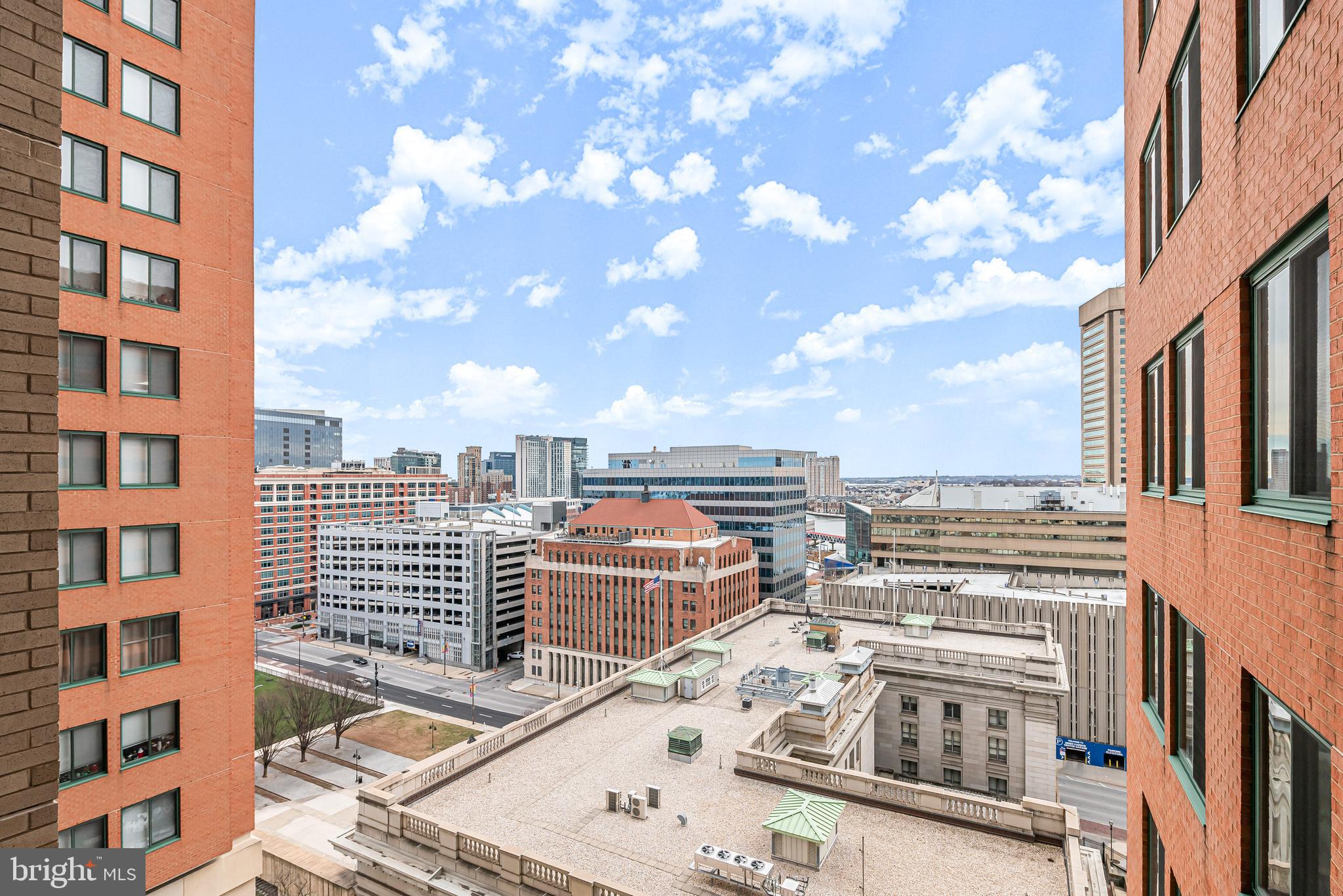 414 Water Street, Unit 1501 Baltimore, MD 21202 - Photo 28 of 35 a view of buildings