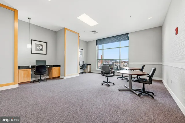 $210,000 | 414 Water Street, Unit 1501, Baltimore, MD 21202