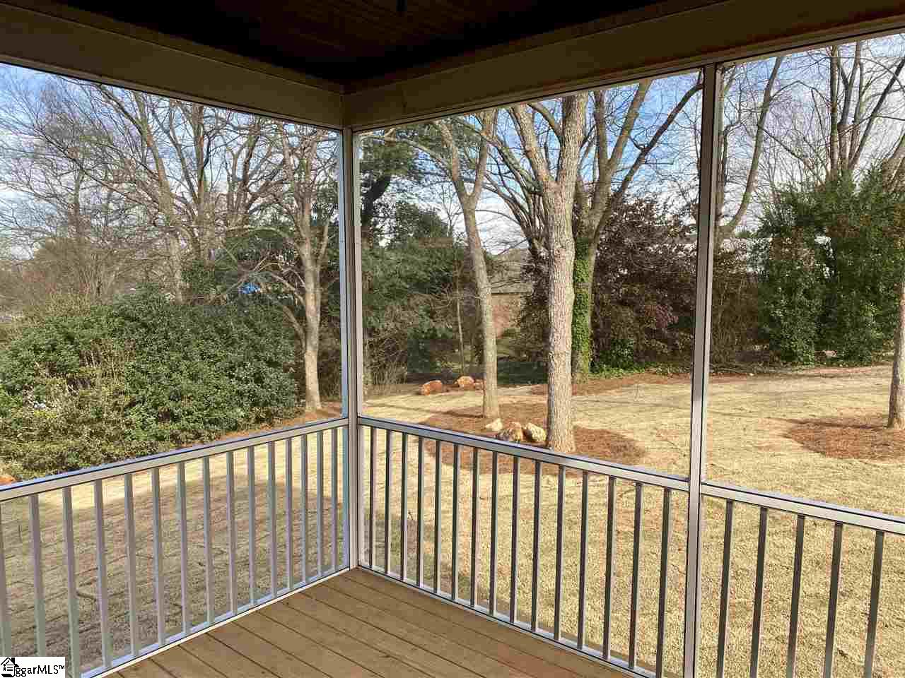 911 Taylor Road Greer, SC 29651 - Photo 8 of 28