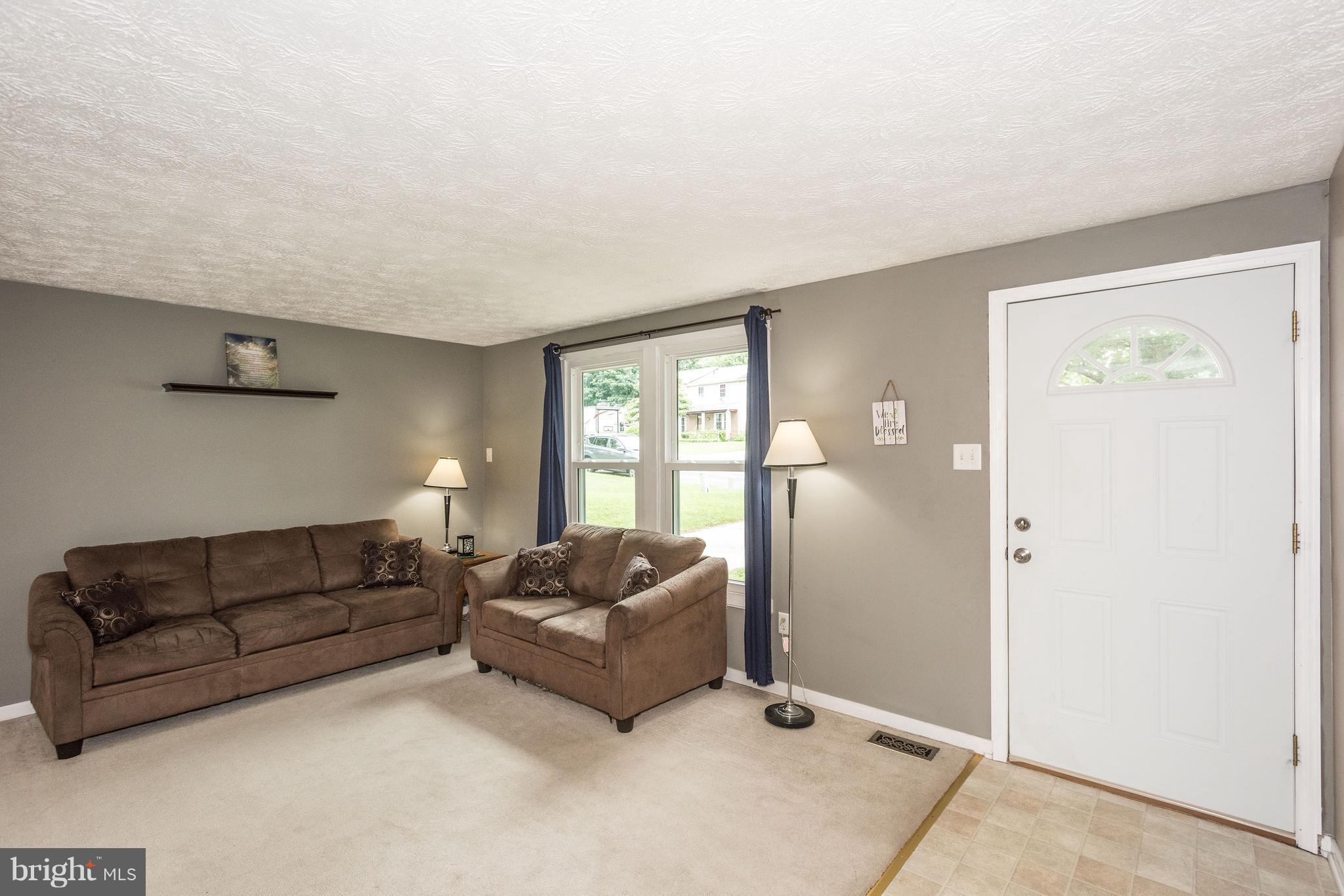 88 Hook Road Westminster, MD 21157 - Photo 11 of 29 Family Room