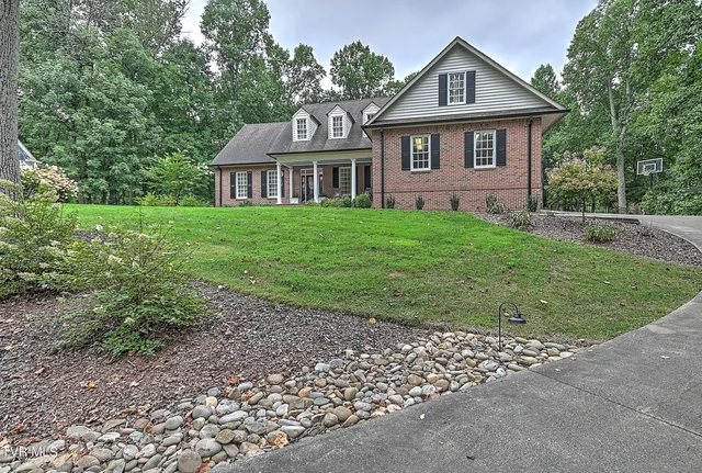 $1,790,000 | 15951 Summer Place, Bristol, VA 24202
