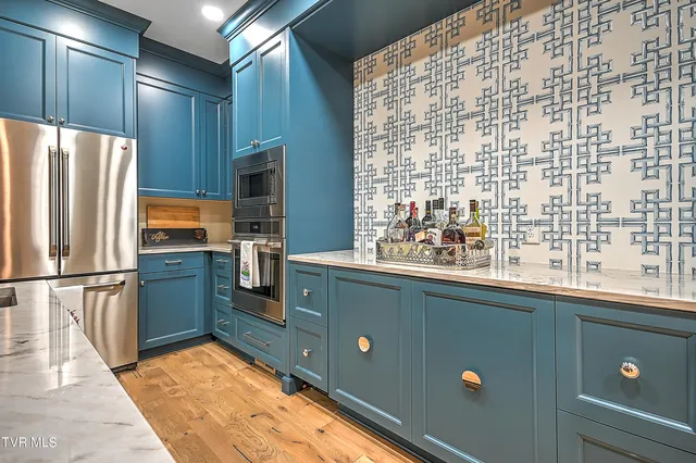 $1,790,000 | 15951 Summer Place, Bristol, VA 24202