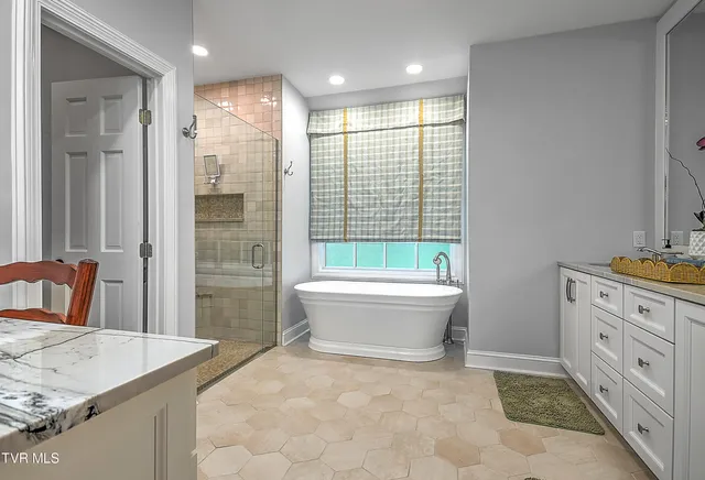 $1,790,000 | 15951 Summer Place, Bristol, VA 24202