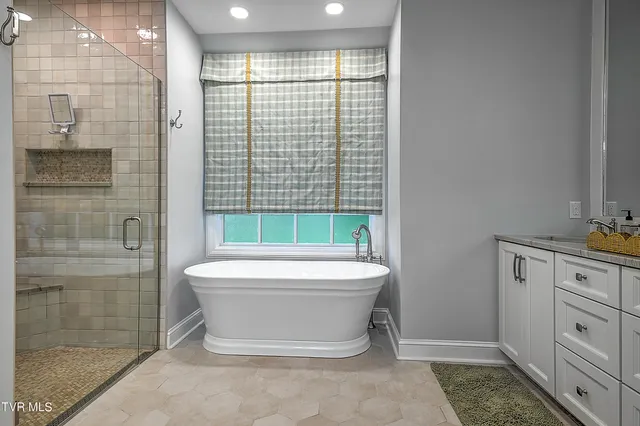 $1,790,000 | 15951 Summer Place, Bristol, VA 24202