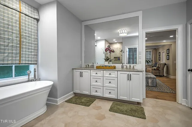 $1,790,000 | 15951 Summer Place, Bristol, VA 24202