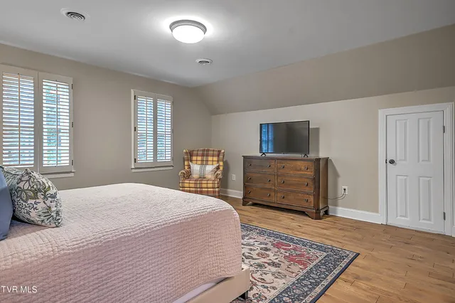 $1,790,000 | 15951 Summer Place, Bristol, VA 24202