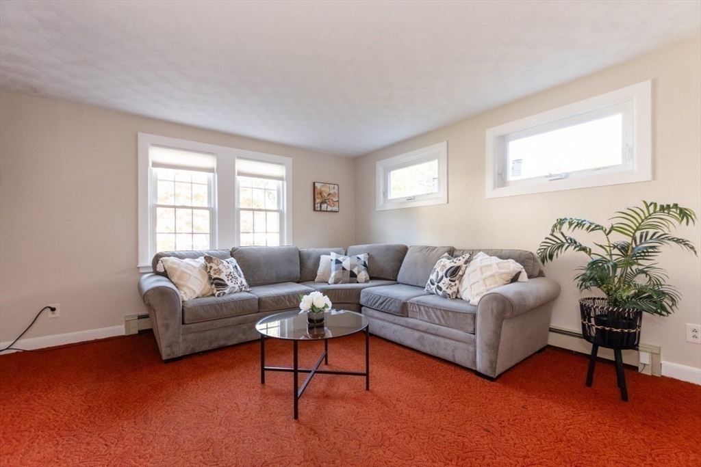 12 Pleasant Street Burlington, MA 01803 - Photo 17 of 42