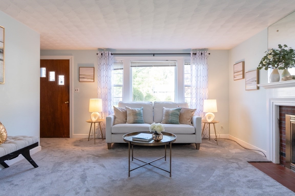 12 Pleasant Street Burlington, MA 01803 - Photo 3 of 42