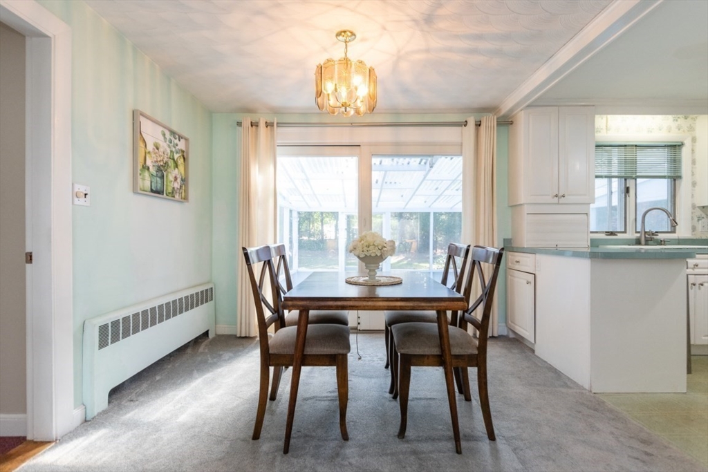 12 Pleasant Street Burlington, MA 01803 - Photo 8 of 42