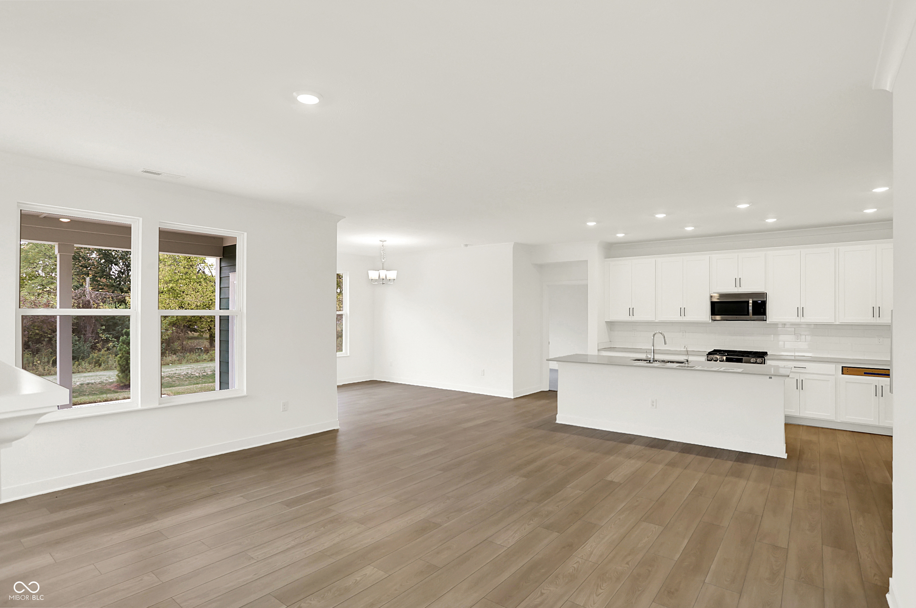 5357 Nettleton Way Avon, IN 46123 - Photo 11 of 40