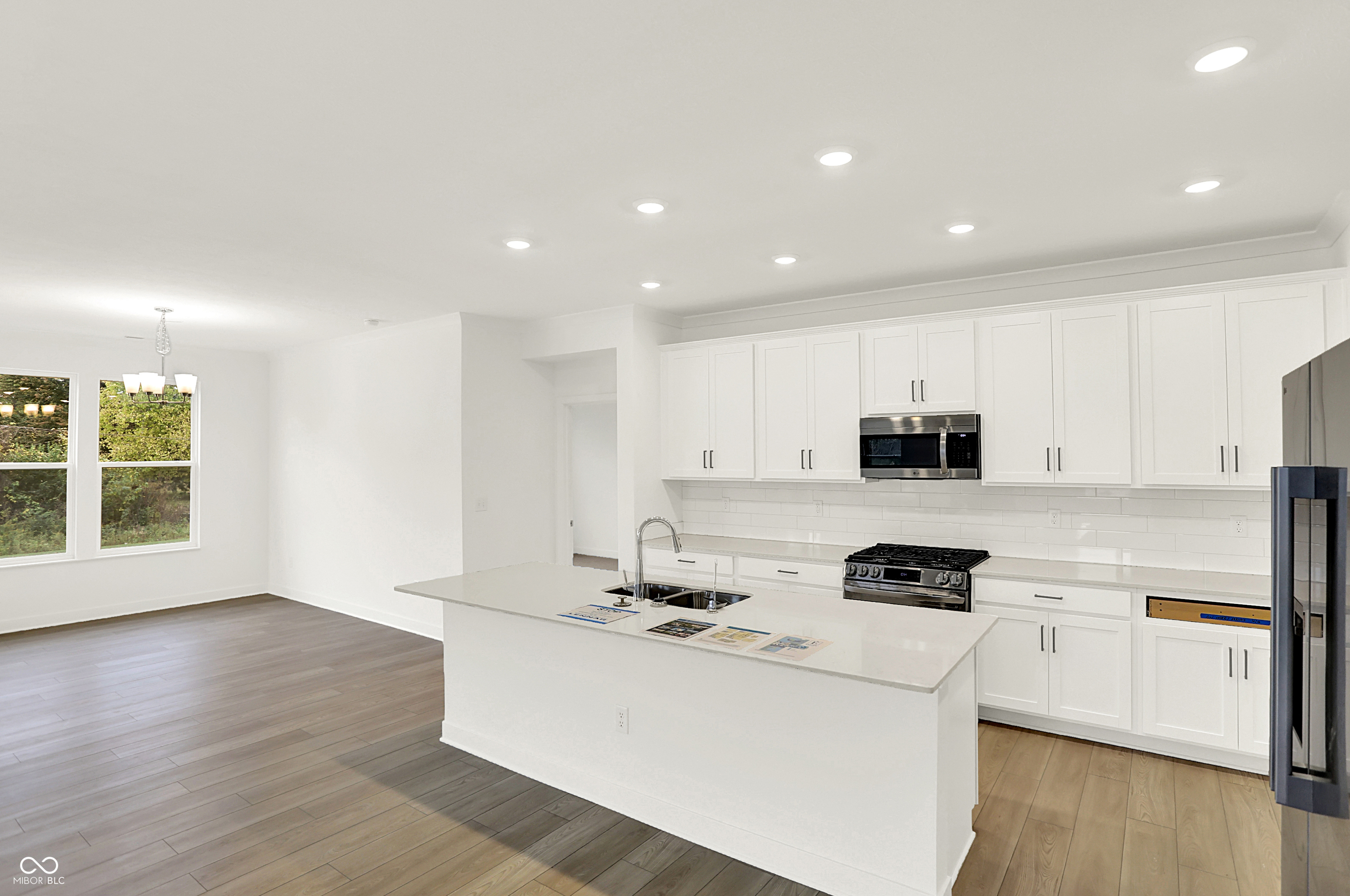 5357 Nettleton Way Avon, IN 46123 - Photo 13 of 40