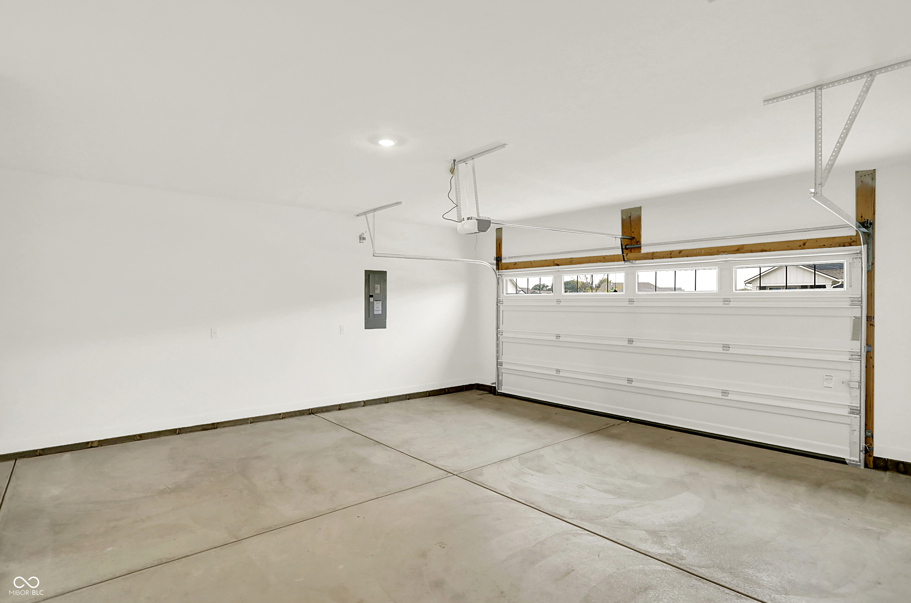 5357 Nettleton Way Avon, IN 46123 - Photo 35 of 40