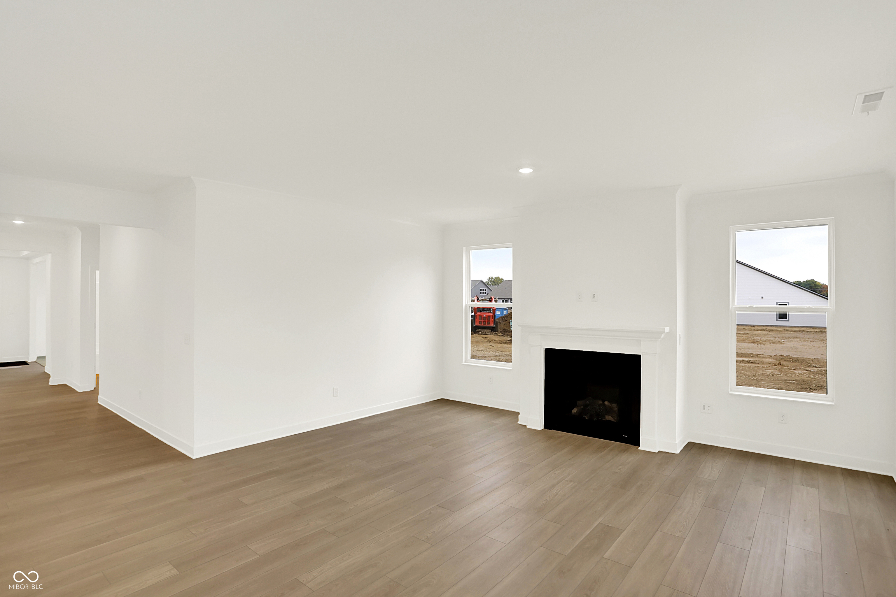 5357 Nettleton Way Avon, IN 46123 - Photo 8 of 40