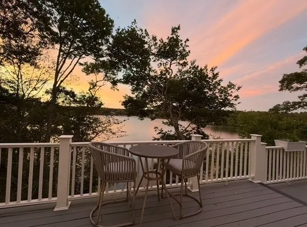 $1,299,000 | 29 Eagle Hill Drive, Plymouth, MA 02360