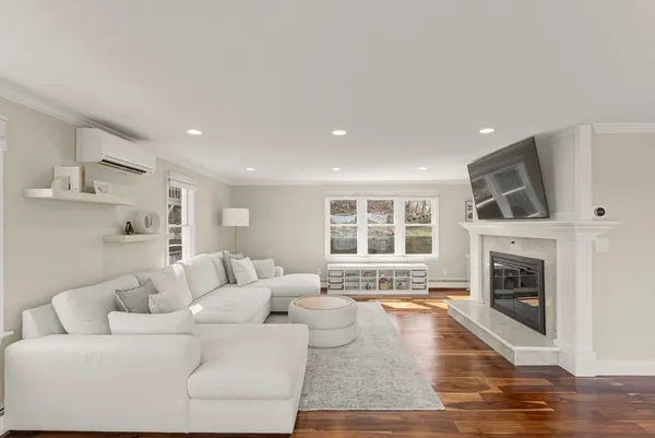$1,299,000 | 29 Eagle Hill Drive, Plymouth, MA 02360