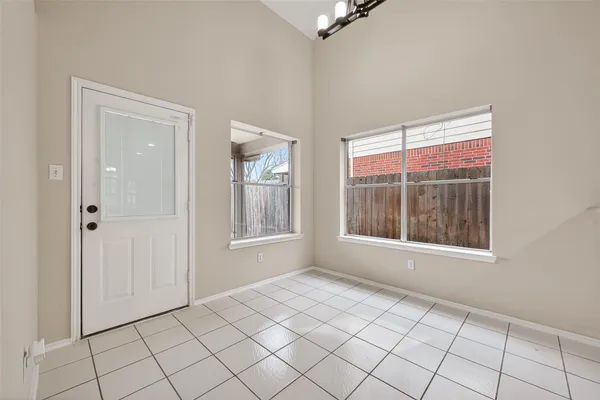 $2,450 | 23035 Canal Road, Richmond, TX 77406