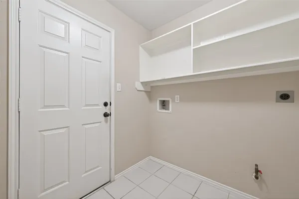 $2,450 | 23035 Canal Road, Richmond, TX 77406