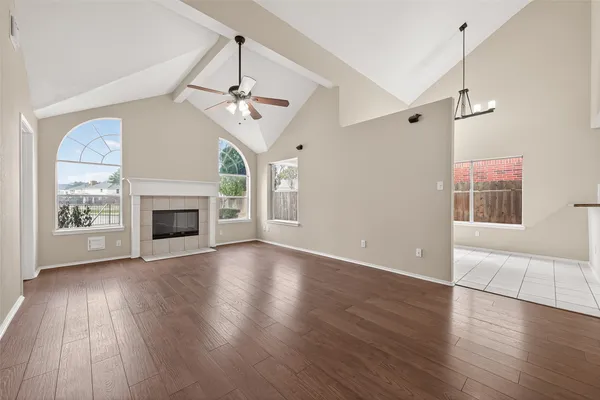 $2,450 | 23035 Canal Road, Richmond, TX 77406