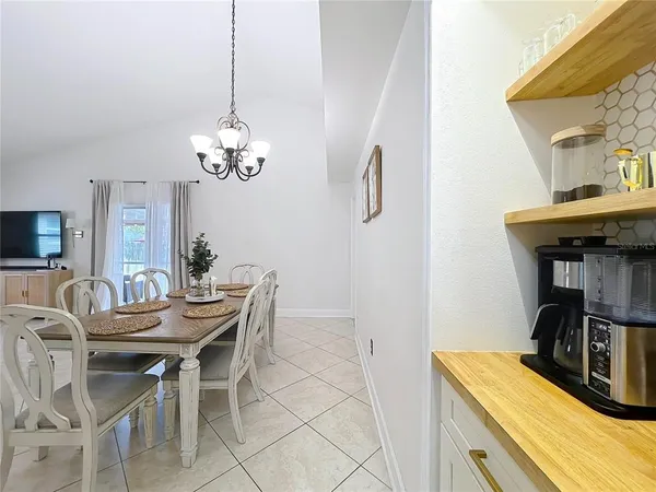 $375,000 | 1243 Whispering Winds Court, Apopka, FL 32703