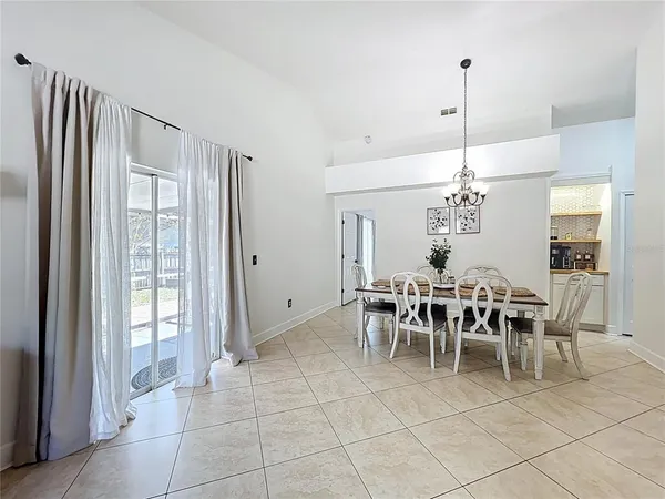 $375,000 | 1243 Whispering Winds Court, Apopka, FL 32703