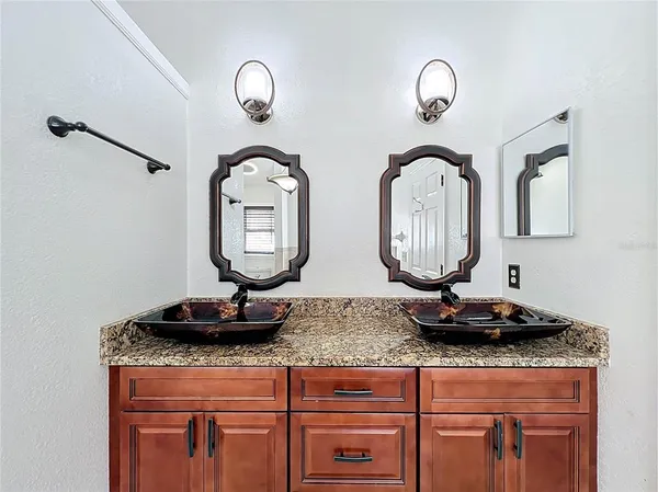 $375,000 | 1243 Whispering Winds Court, Apopka, FL 32703