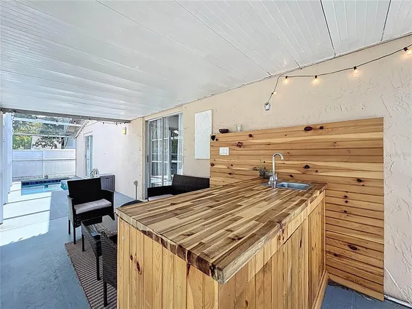 $375,000 | 1243 Whispering Winds Court, Apopka, FL 32703