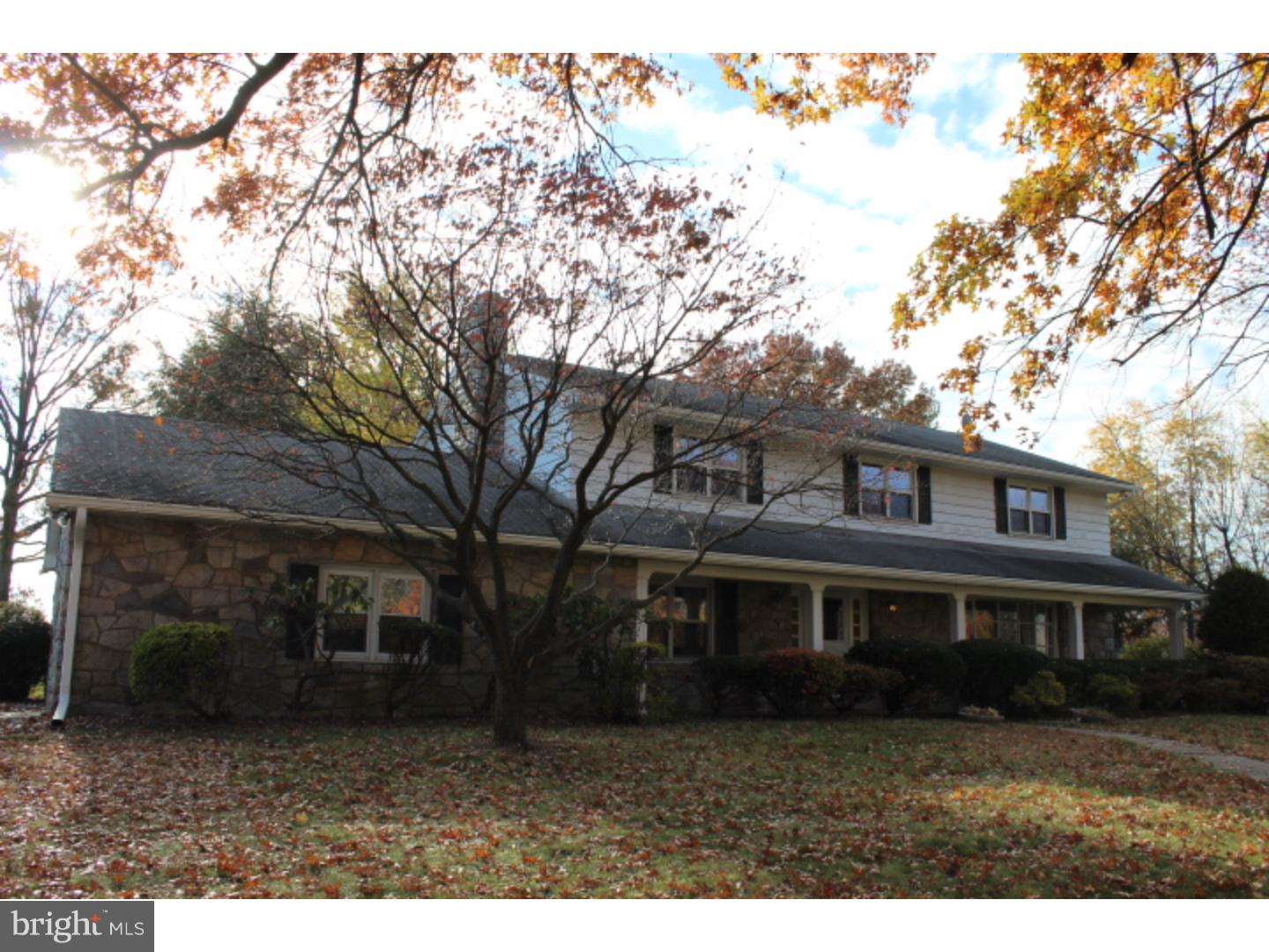982 Kenny Road Pottstown, PA 19464 - Photo 2 of 20 Exterior Front