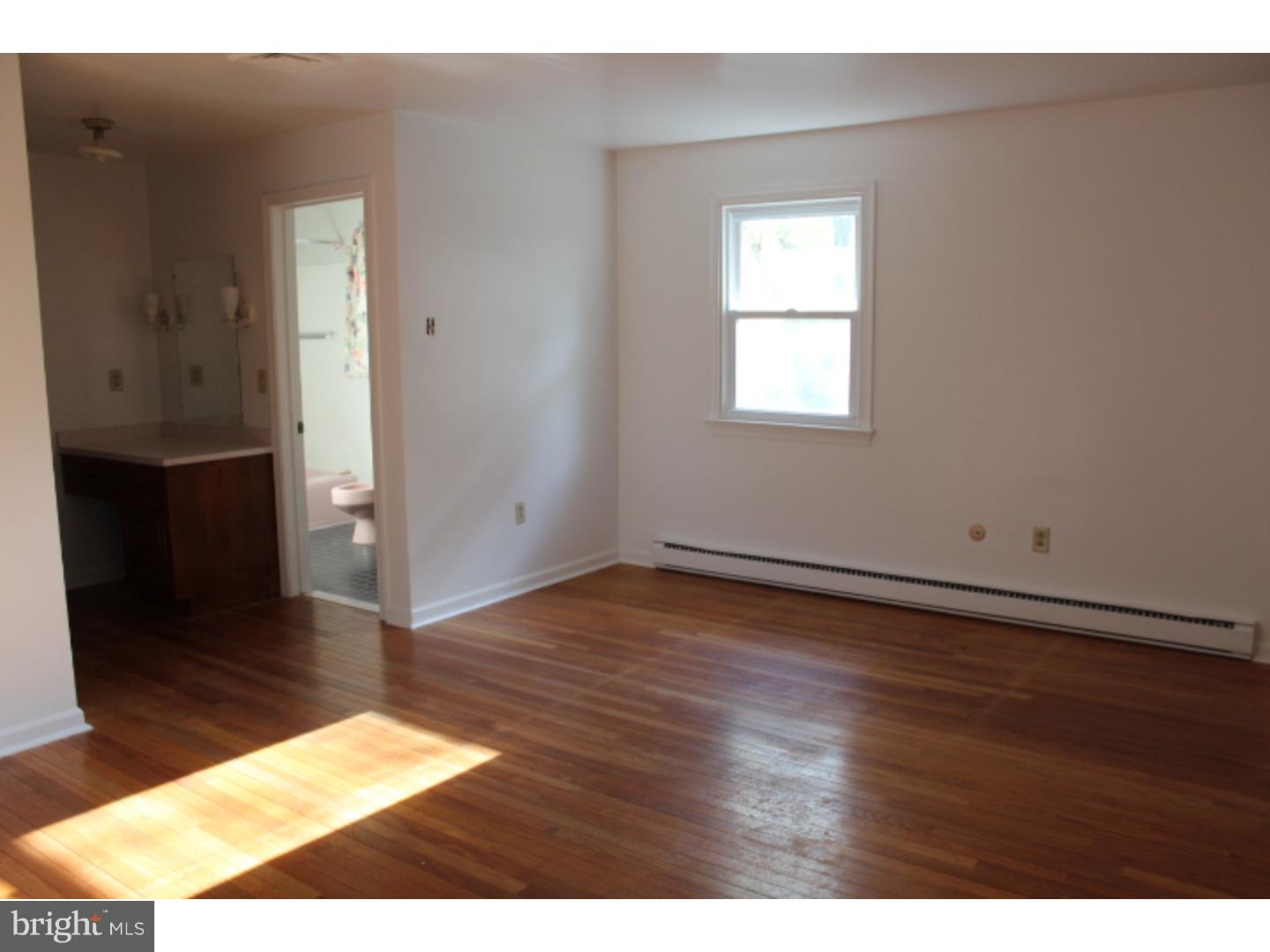 982 Kenny Road Pottstown, PA 19464 - Photo 12 of 20 Bedroom - Main