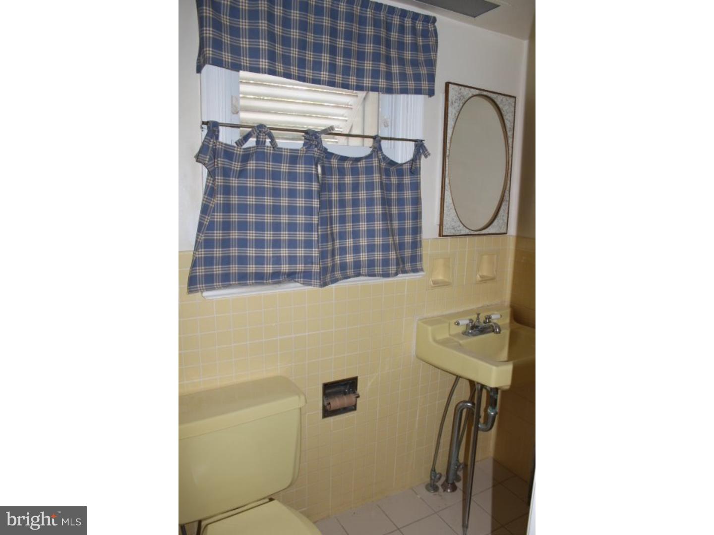 982 Kenny Road Pottstown, PA 19464 - Photo 19 of 20 Bathroom