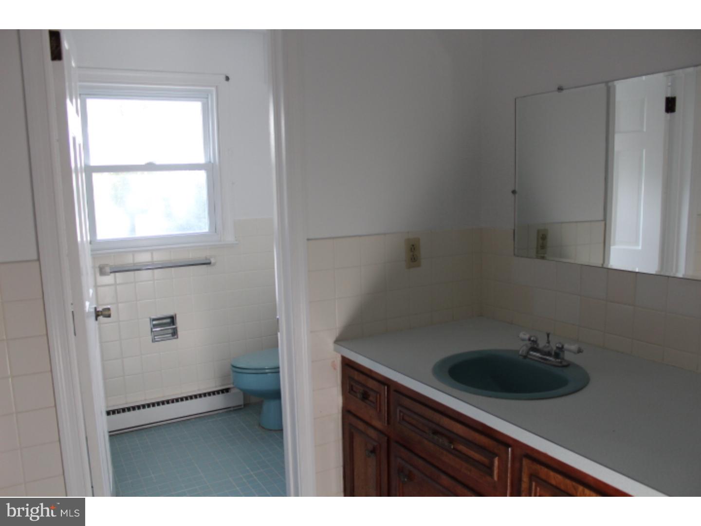 982 Kenny Road Pottstown, PA 19464 - Photo 20 of 20 Bathroom