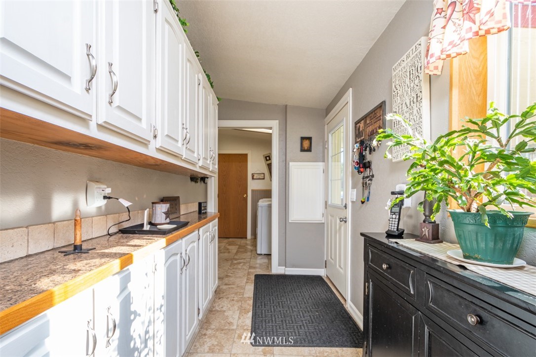 654 Mill Creek Road Raymond, WA 98577 - Photo 16 of 25 Gallery Image 16