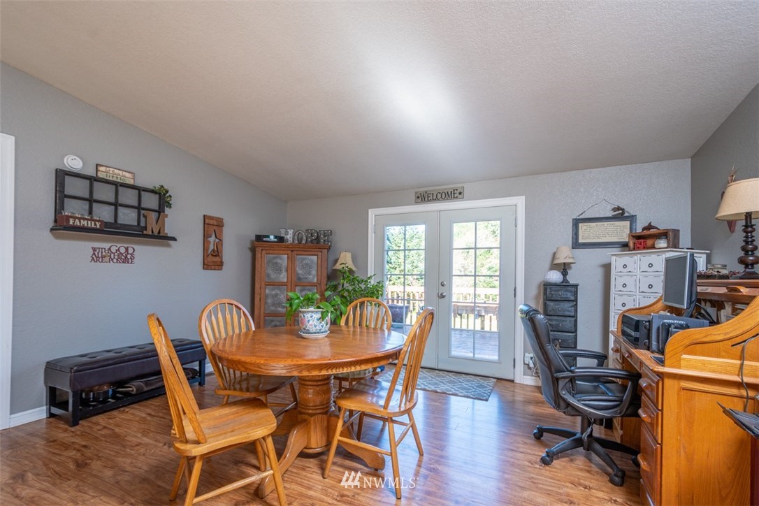 654 Mill Creek Road Raymond, WA 98577 - Photo 8 of 25 Gallery Image 8