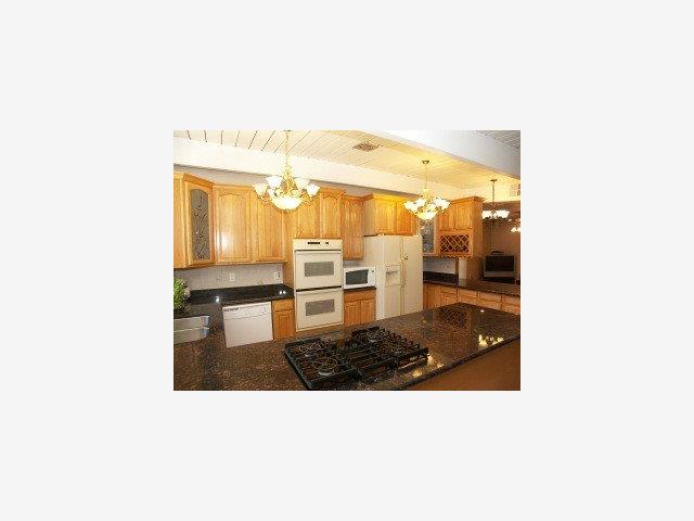 1504 Forge Road San Mateo, CA 94402 - Photo 4 of 9 Gallery Image 4