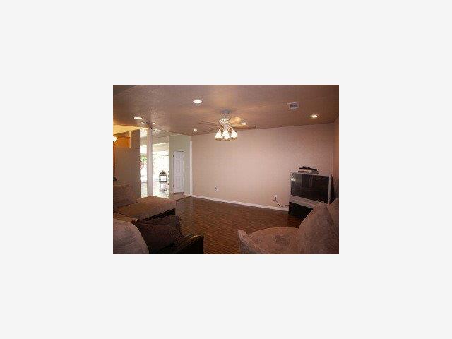 1504 Forge Road San Mateo, CA 94402 - Photo 6 of 9 Gallery Image 6