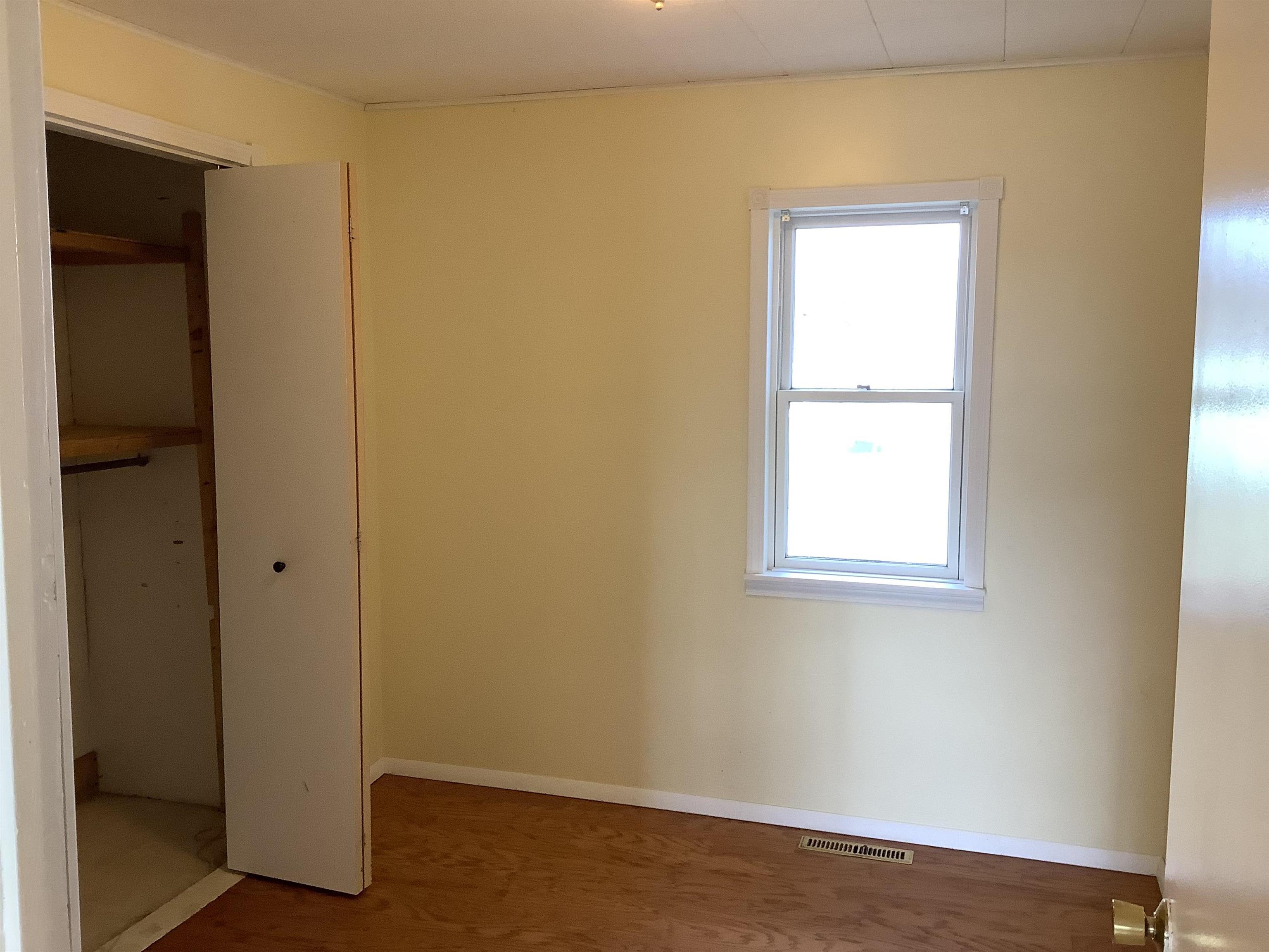 6789 South Vandecar Road Mount Pleasant, MI 48858 - Photo 11 of 36 1897917-10.JPG
