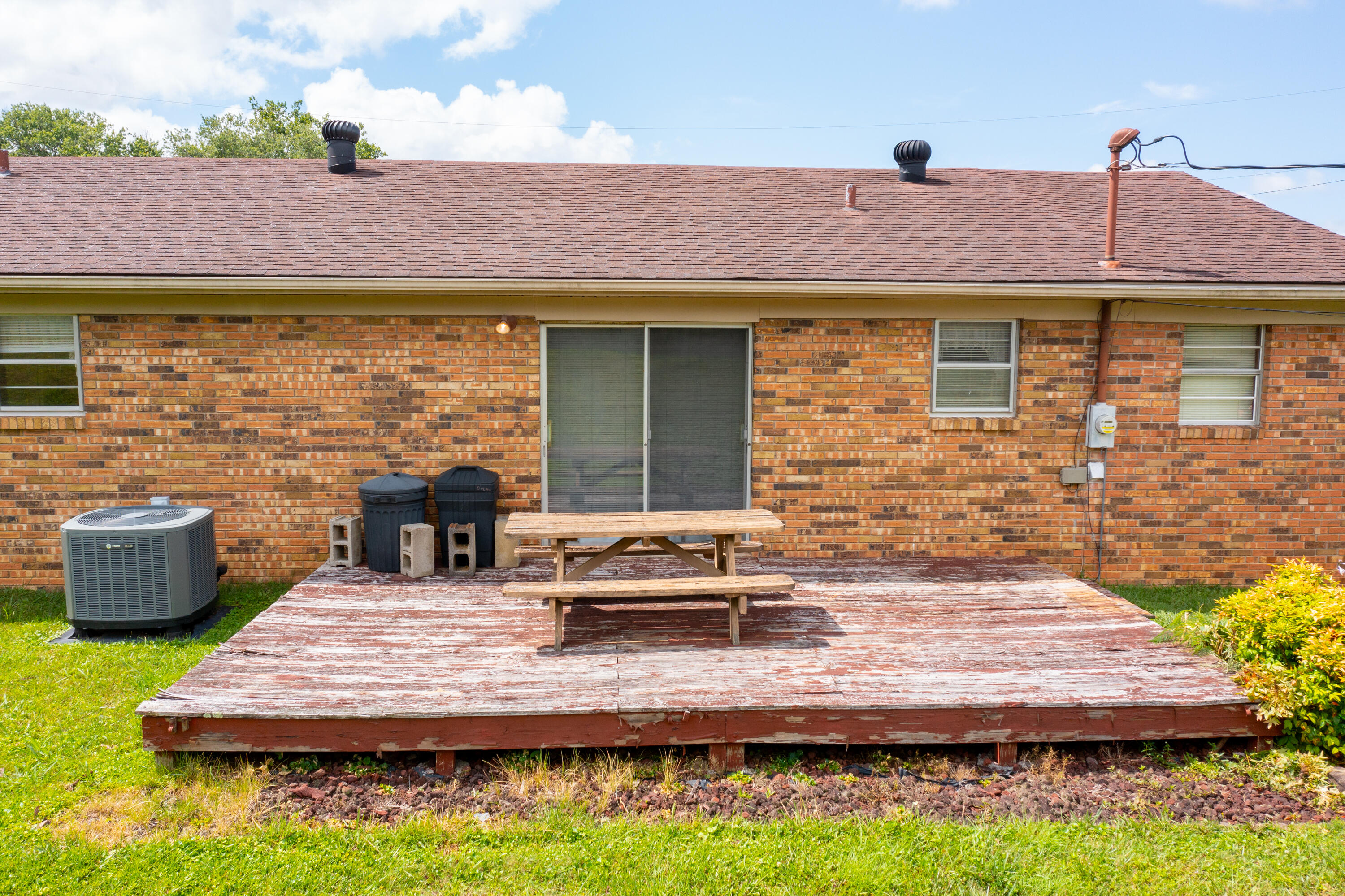204 Johnson Addition London, KY 40741 - Photo 8 of 48 DJI_0786