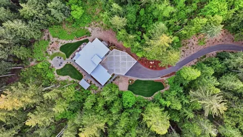$2,580,000 | 7416 Lake Alice Road Southeast, Fall City, WA 98024
