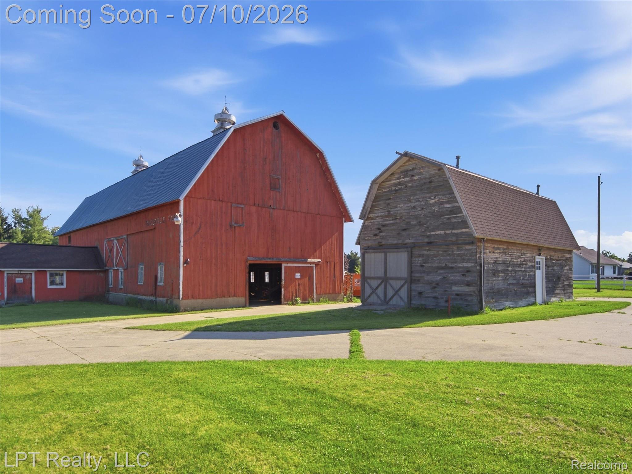 600 Fowlerville Road Fowlerville, MI 48836 - Photo 24 of 74 26-DSC00057.jpg
