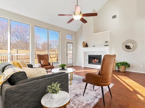 $425,000 | 7303 Vista Ridge Lane, Sachse, TX 75048