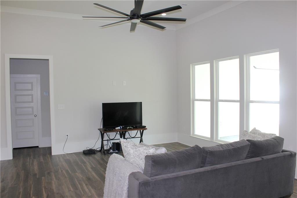 44028 West Pleasant Ridge Road Hammond, LA 70403 - Photo 6 of 18 Gallery Image 6