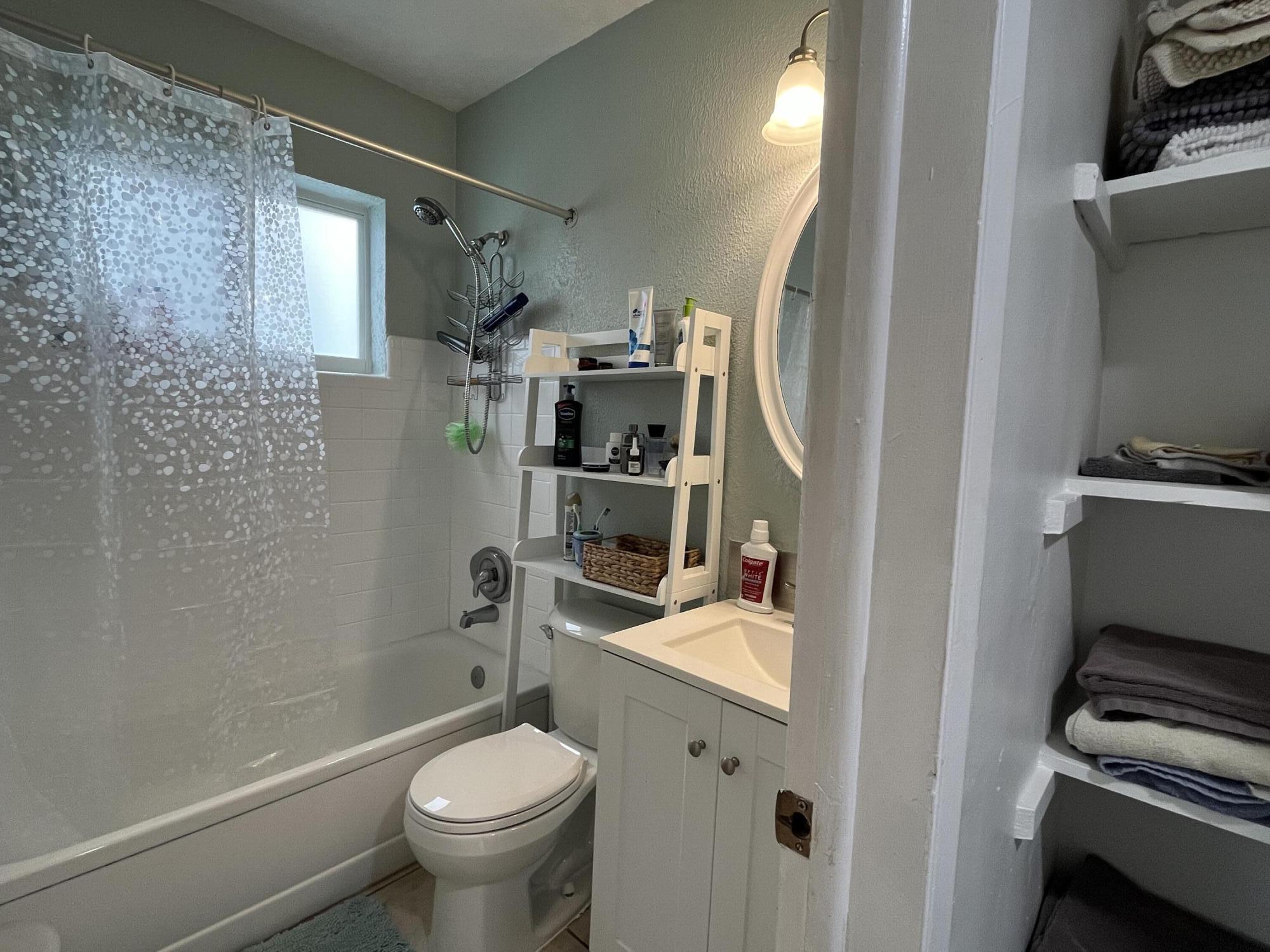 151 Lancaster Street Boca Raton, FL 33487 - Photo 15 of 19 Bath 2