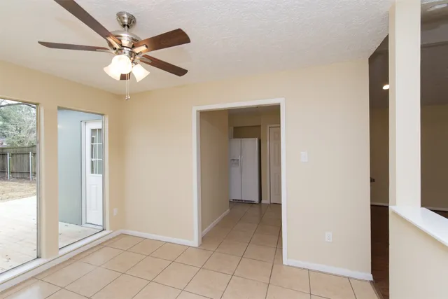 $1,900 | 5046 Spring Forest Drive, Houston, TX 77091