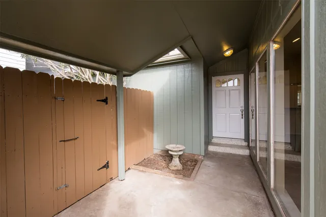 $1,900 | 5046 Spring Forest Drive, Houston, TX 77091