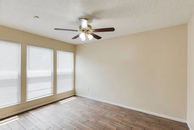 $1,900 | 5046 Spring Forest Drive, Houston, TX 77091