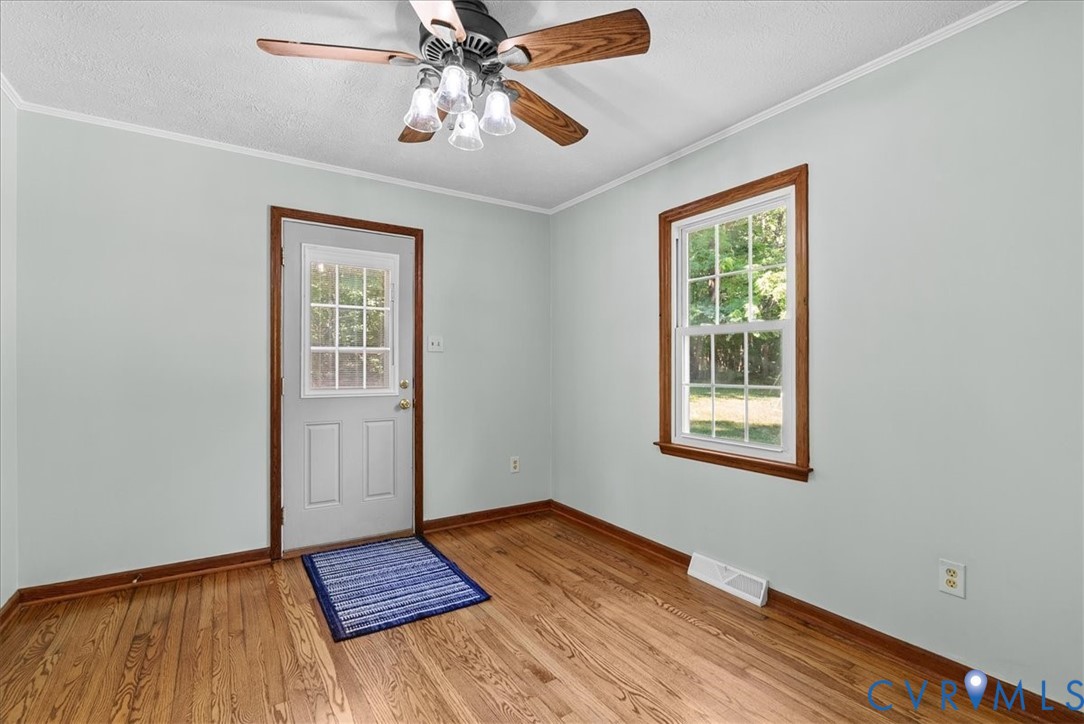 2829 Winningham Road Crewe, VA 23930 - Photo 7 of 45
