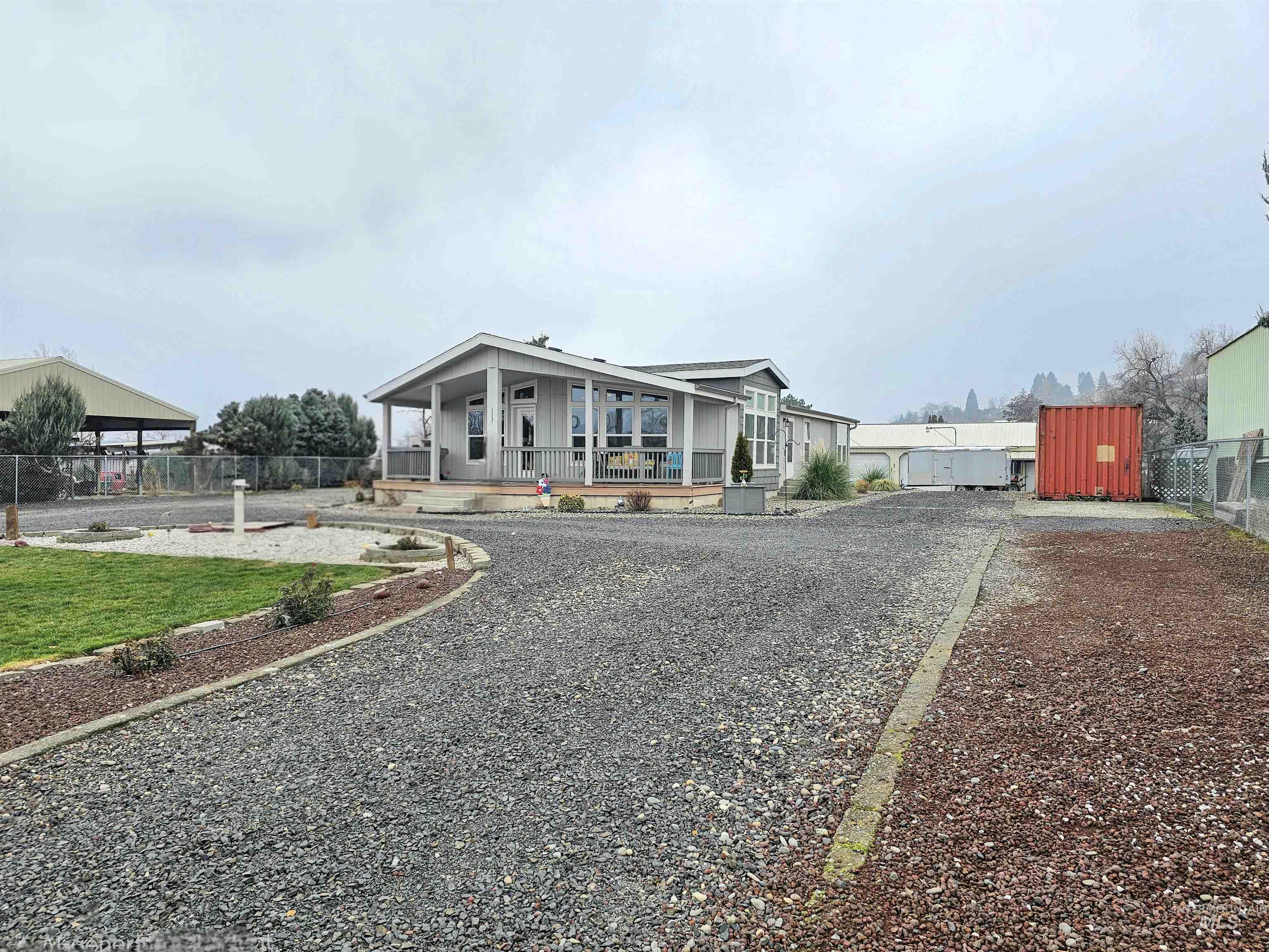 1335 Pound Lane Clarkston, WA 99403 - Photo 3 of 37