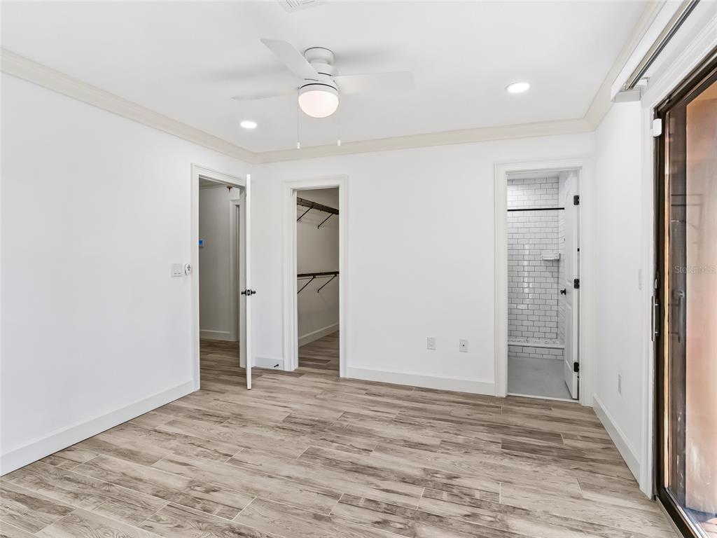 680 Southeast 123rd Street Road Ocala, FL 34480 - Photo 29 of 48 a view of an empty room