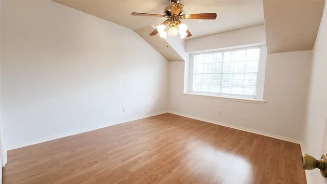 $290,000 | 27225 Lana Lane, Oak Ridge North, TX 77385