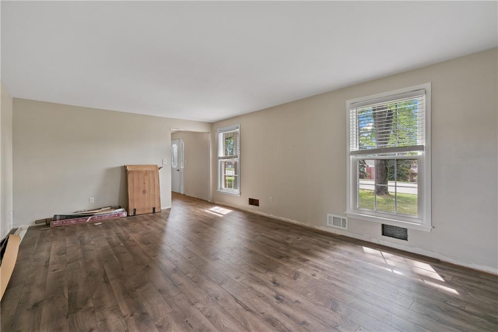 2328 Haymaker Road Monroeville, PA 15146 - Photo 6 of 37 Gallery Image 6